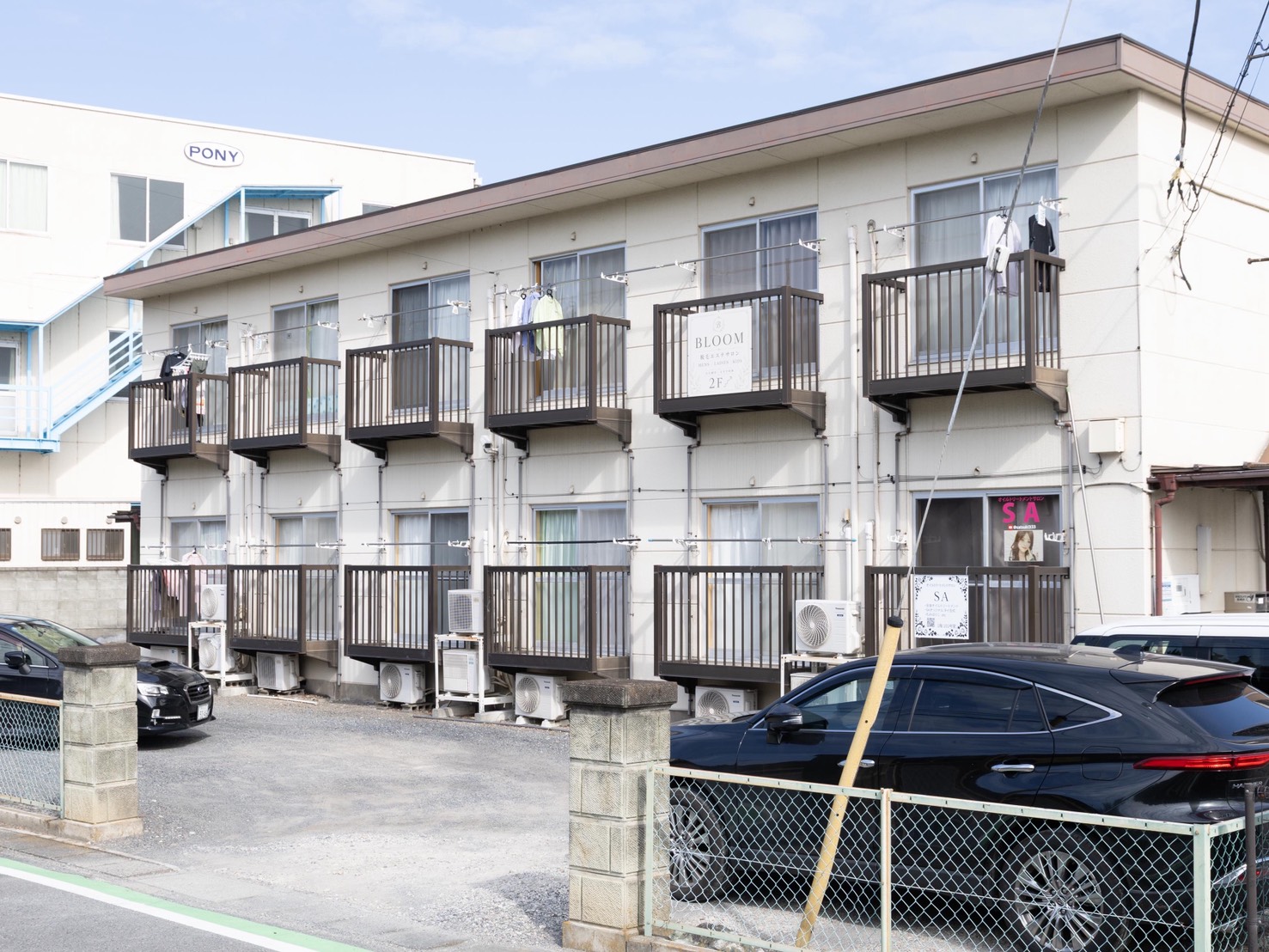 BLOOMが入る建物の外観